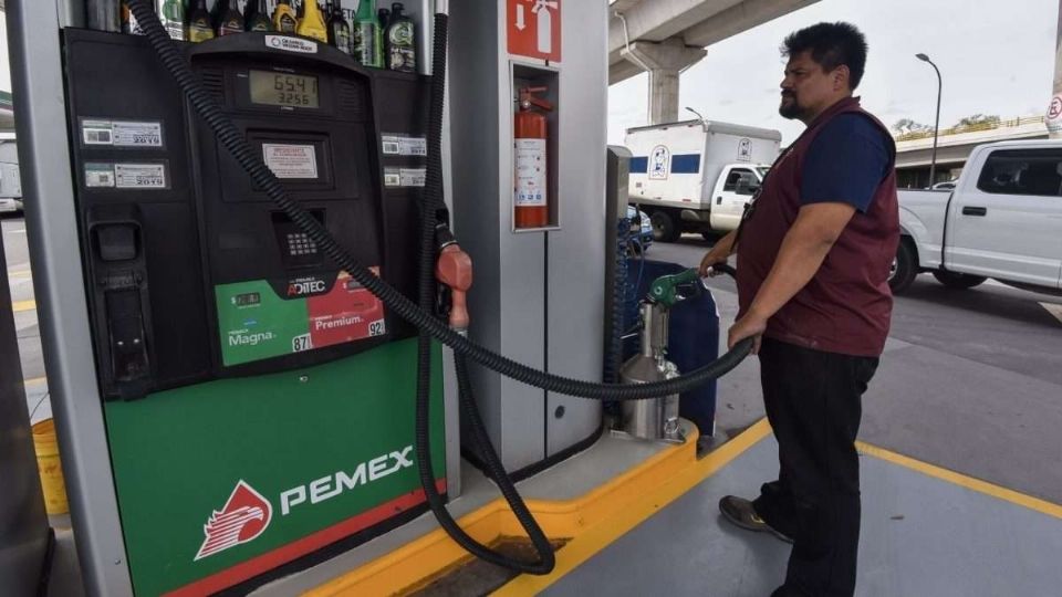 Gasolinera en la Ciudad de México. Foto: Cuartoscuro