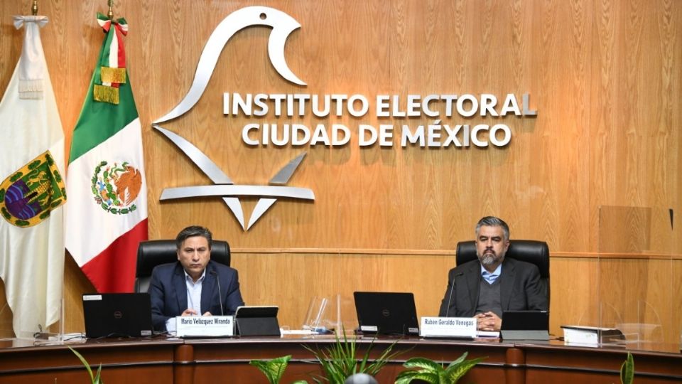 El Consejo General emitió además los lineamientos y plazos que deberán atender las y los aspirantes a las candidaturas  Foto: Especial