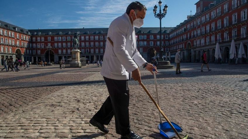 España decreta estado de alarma y toque de queda por aumento de contagios de Covid-19