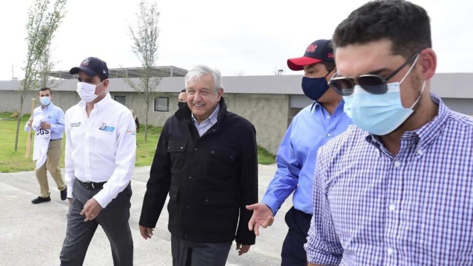 El presidente y el gobernador de Tamaulipas encabezaron un evento que tuvo que ser breve. Foto: Especial