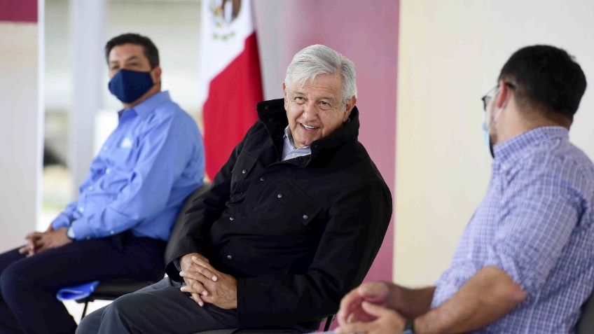 Andrés Manuel López Obrador acorta acto por gentío