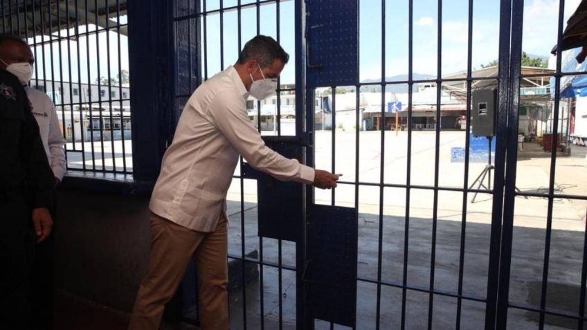 Alejandro Murat clausura la Penitenciaría Central de Ixcotel, Oaxaca