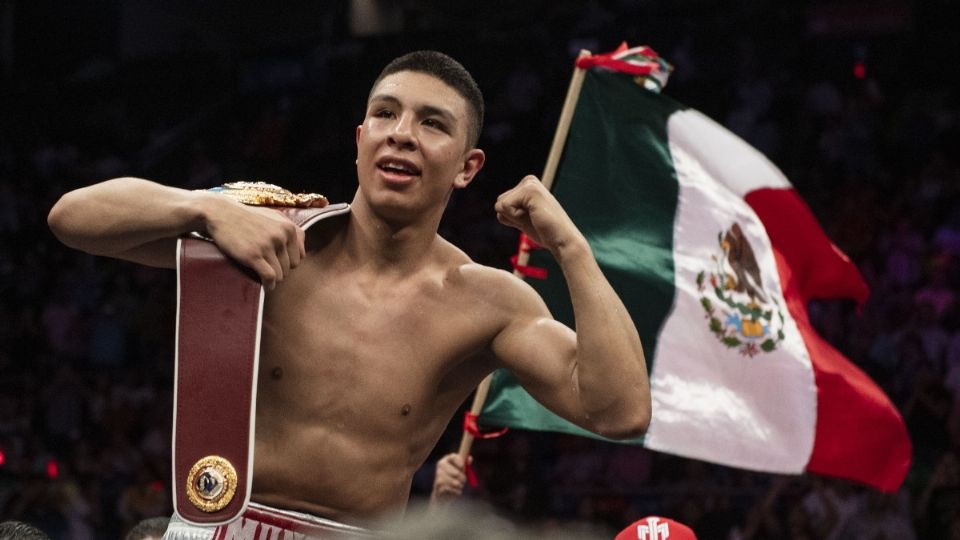 Munguía ha estado entrenando diario en su natal Tijuana y cumplió con una intensa preparación Foto: Mexsport