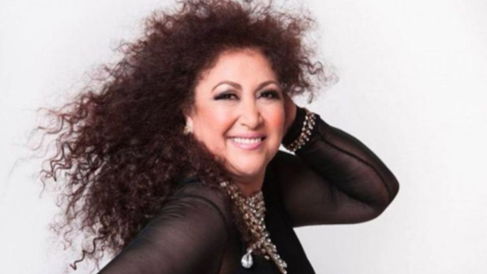 La cantante luce espectacular a sus 64 años de edad. Foto: Especial.