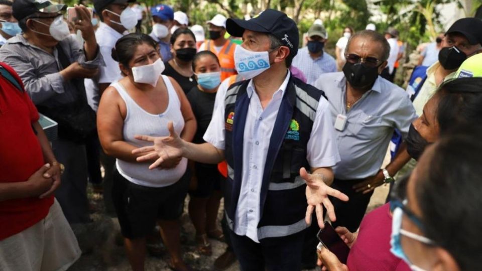 El gobernador de Quintana Roo aseguró que desde que era presidente municipal ha trabajo por el bien de la población. Foto: Especial