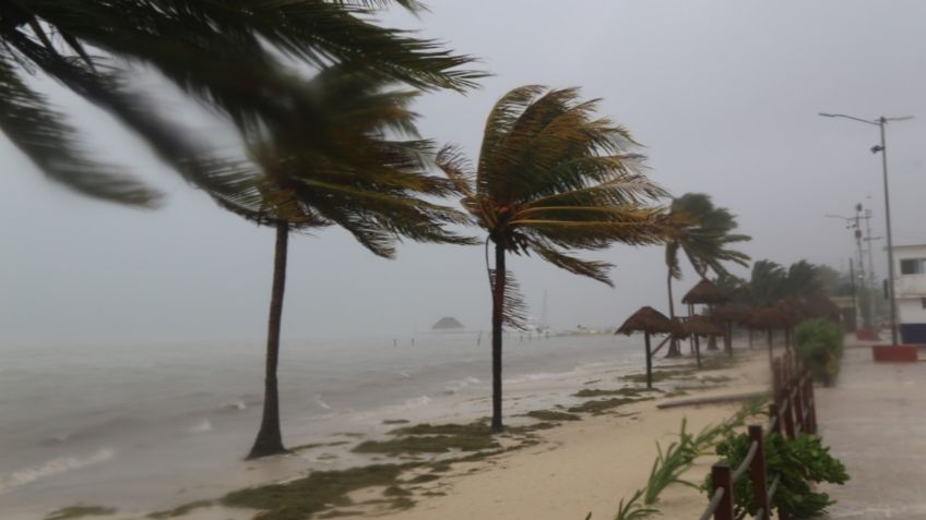 Quintana Roo en ALERTA ROJA por paso de Tormenta Tropical “Gamma”