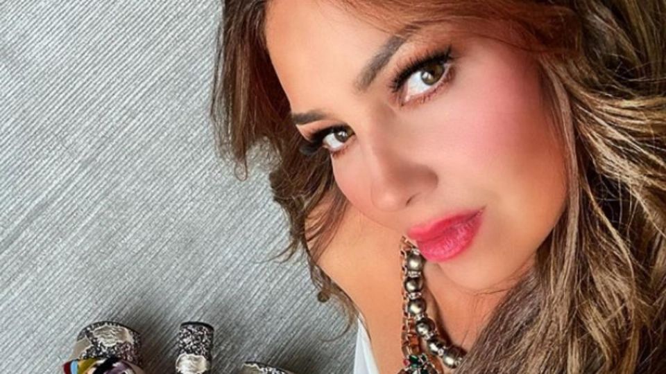 Nadie creería que Thalía tiene 49 años de edad. Foto: Instagram