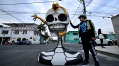 Calaveras Gigantes invaden las calles en Tláhuac