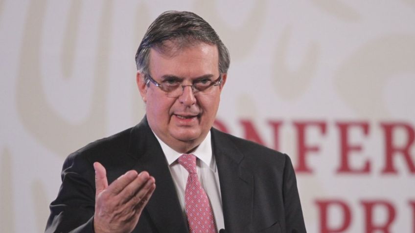 Marcelo Ebrard felicita a Rosa Icela Rodríguez por su designación como titular de la SSPC