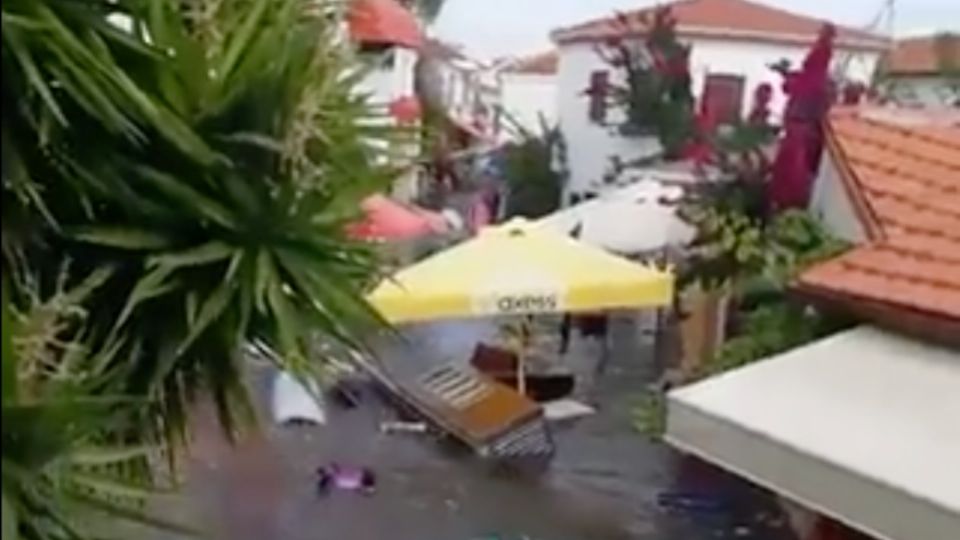 En el video se muestra cómo el mar ingresa a la ciudad turca de Seferihisar. FOTO:Especial