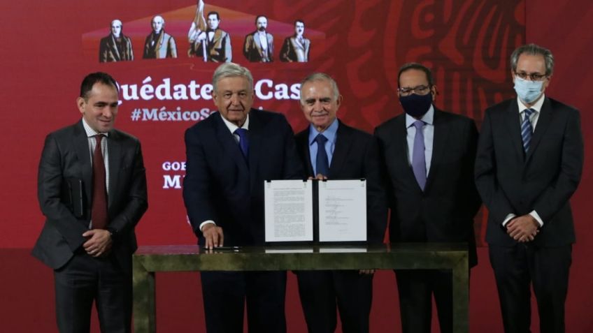 IP y gobierno de AMLO firman convenio de inversión por más de 297 mil millones de pesos