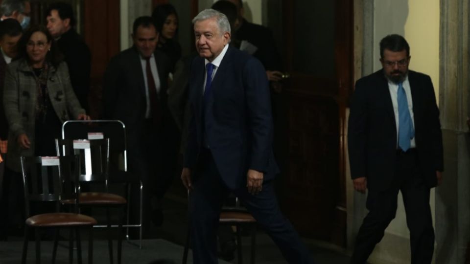 El presidente López Obrador presumió que mantiene el respaldo popular. Foto: Yadin Xolalpa