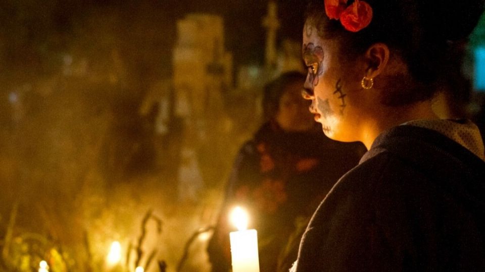 Pese a la decisión, los habitantes están conscientes de que la suspensión del tradicional Día de Muertos 2020 es lo mejor. Foto: Cuartoscuro,

