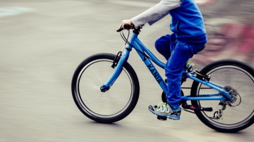 Joven muere mientras hacía ciclismo en Guanajuato, chocó contra un árbol que no vio