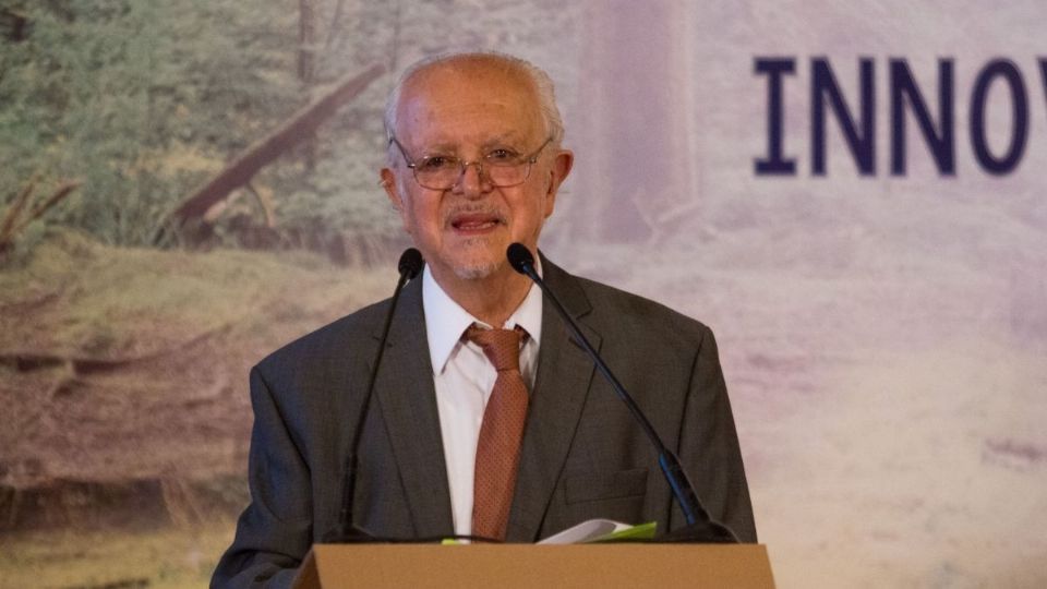 El 11 de octubre de 1995, el Dr. Mario Molina recibió el premio Nobel de Química. Foto: Archivo | Cuartoscuro