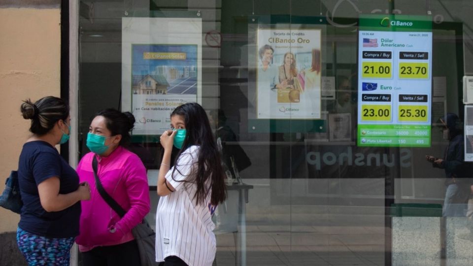 El peso registró su cuarta alza semanal consecutiva, de un 1.2%. FOTO: Cuartoscuro