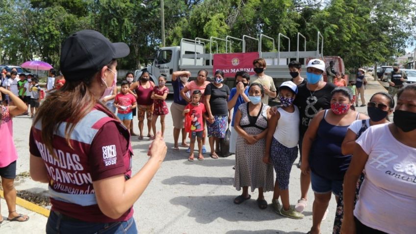 Brigadas encabezan tareas de limpieza y recuperación de Cancún tras paso huracán Delta