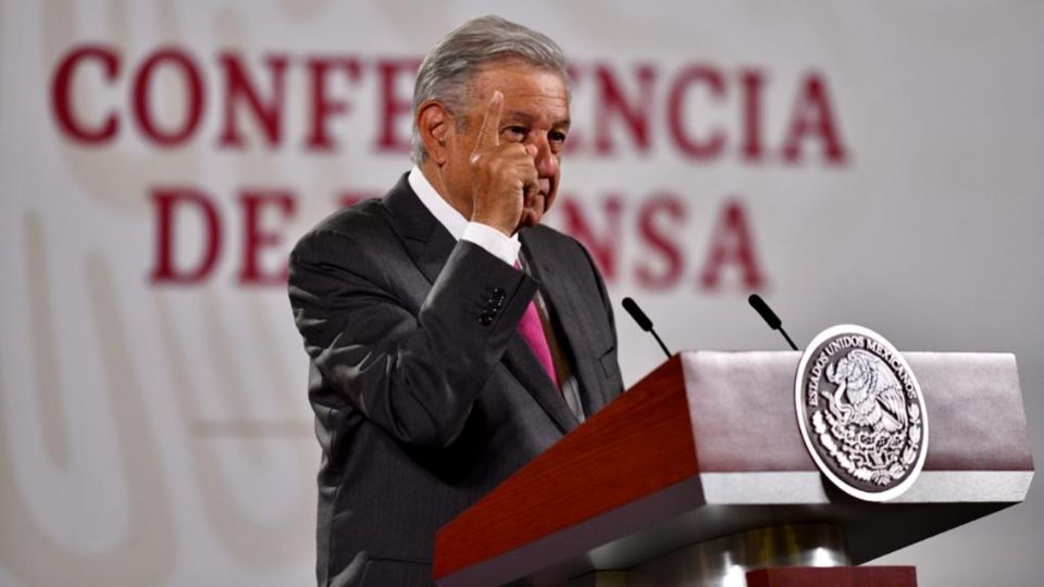 AMLO durante su conferencia de prensa en Palacio Nacional FOTO Guillermo O'Gama