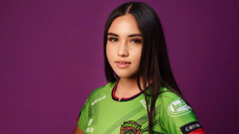 La futbolista de los Bravos de Juárez se ha convertido rápidamente en influencer al compartir con sus fieles seguidores. Foto: Archivo/ Instagram @yoz_gless