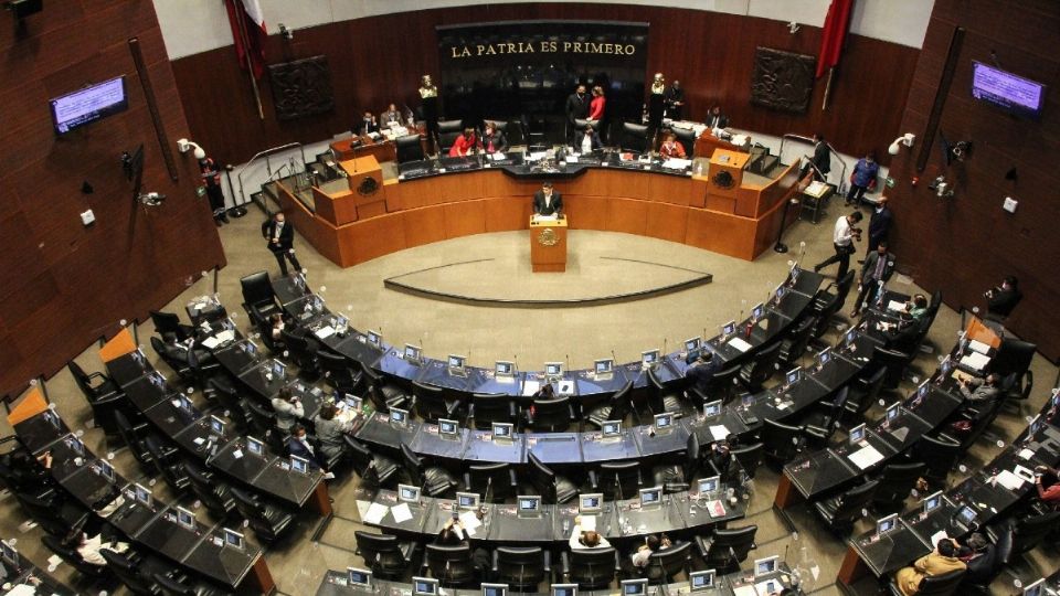 Diputados avalan uso lúdico de la marihuana. Foto: Cuartoscuro