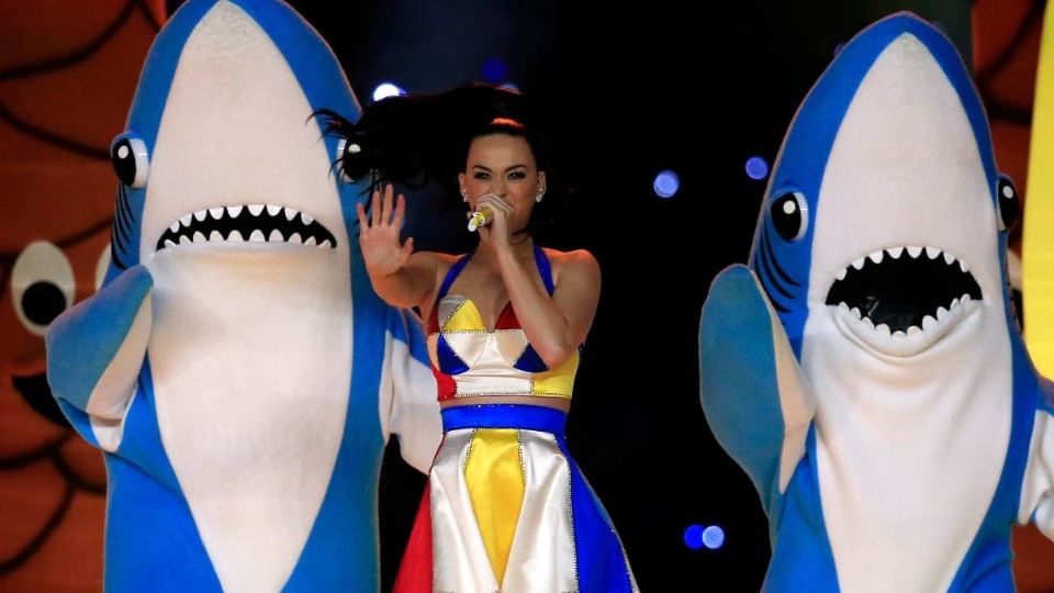 Katy Perry llamó la atención de los asistentes por su espectáculo tan peculiar. Foto: Especial