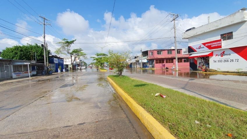 Ciudadanos de Villahermosa regresan poco a poco a la normalidad tras desbordamiento de río Grijalva: FOTOS