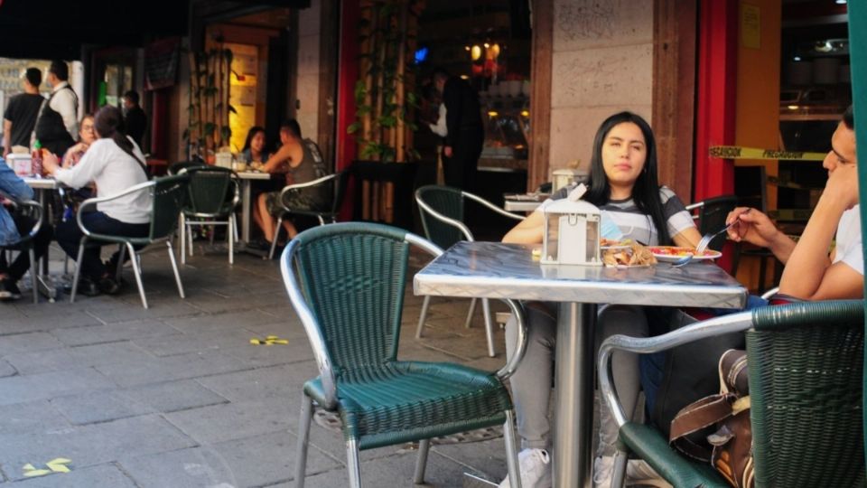 APURAN DIAGNÓSTICOS. De momento, los espectáculos públicos, aún al aire libre, siguen prohibidos en la capital. Foto: Cuartoscuro