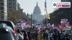 Donald Trump complace a seguidores al pasar en caravana durante manifestación de apoyo: VIDEO