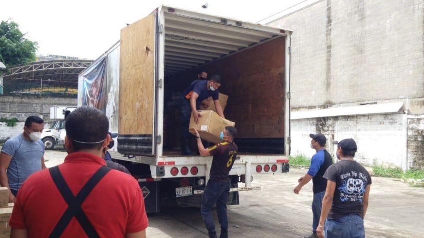 Llegan 20 toneladas de ayuda de Tamaulipas a Tabasco