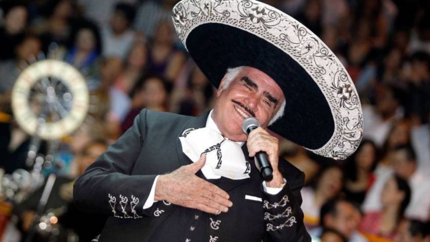 Vicente Fernández confiesa TÓRRIDO ROMANCE con esta famosa cantante; ¿de quién se trata?