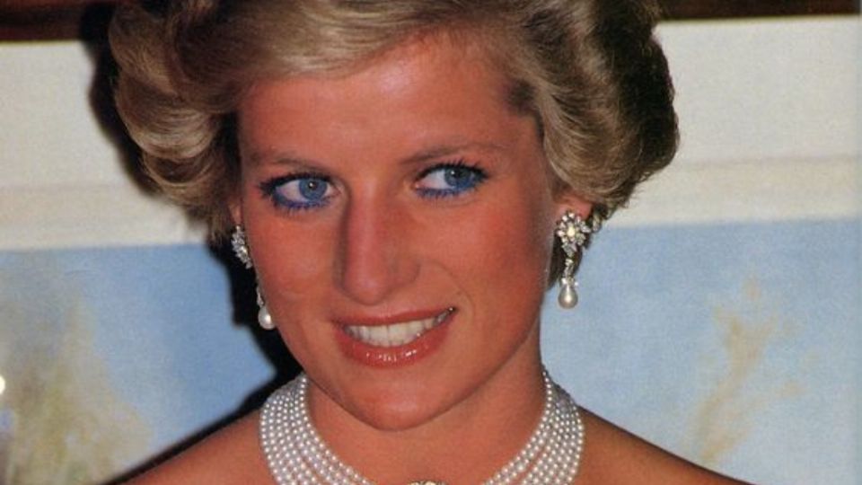 Kate tiene el anillo de compromiso que el príncipe Carlos le entregó a la princesa Diana en 1981. Foto: Especial