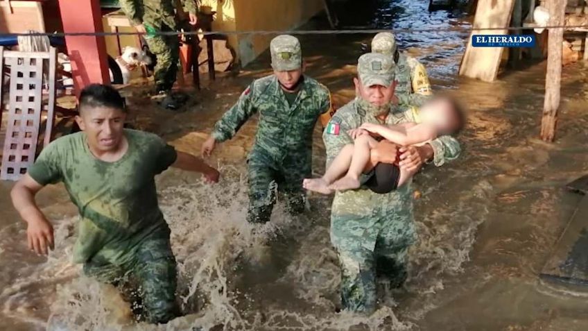 Elementos de la Sedena narran cómo salvaron la vida de un bebé en las inundaciones de Tabasco