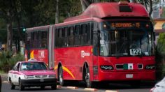 ¡Insólito! Niño se duerme en Metrobús y su papá lo olvida al bajar