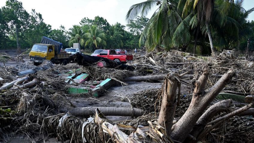 Huracán lota se degrada tras tocar tierra en Nicaragua; hay severas inundaciones