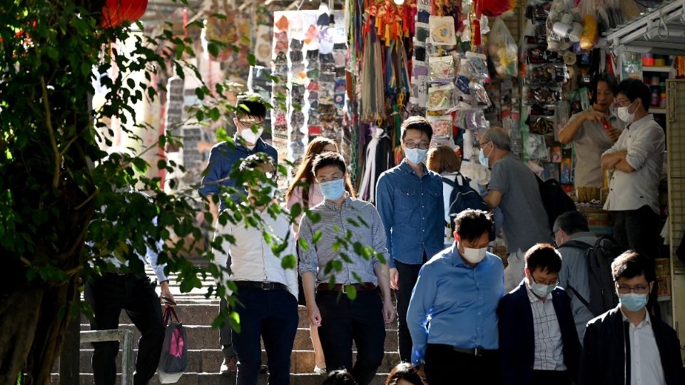 El estudio se basó en las pruebas de coronavirus realizados regularmente a 12 mil 180 trabajadores sanitarios. Foto: Archivo/ AFP