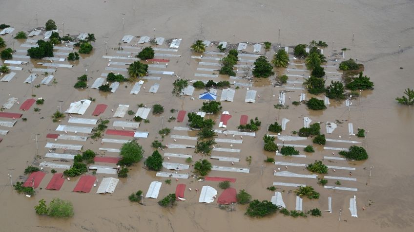 Huracán Iota provoca devastación en El Salvador