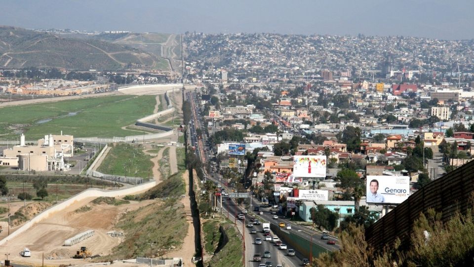 Los ciudadanos mexicanos y estadounidenses deben evitar los cruces fronterizos Foto: Especial