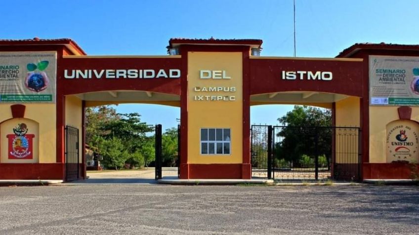 Maestra de Tehuantepec denuncia recibir amenazas y acoso después de ser despedida