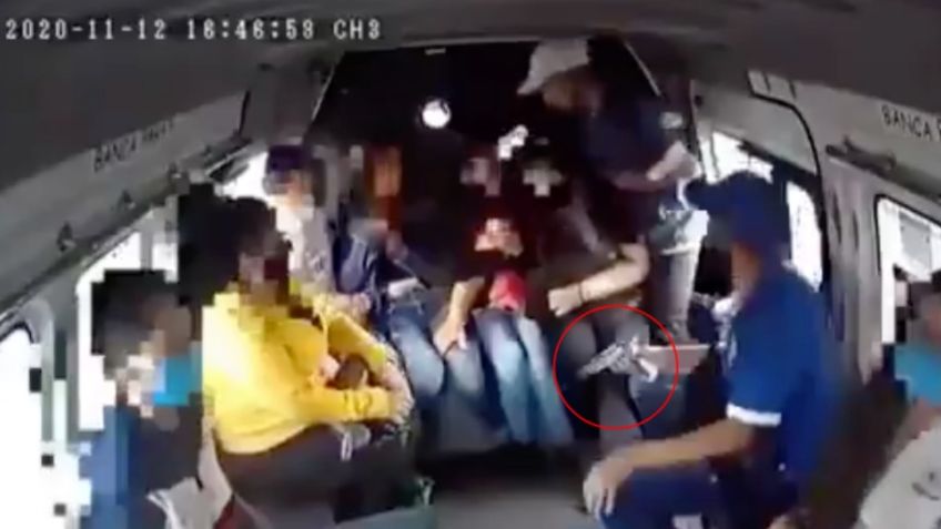 Captan asalto a combi en Neza; participan tres jóvenes: VIDEO