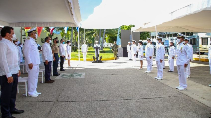 Héctor Astudillo reconoció la labor de la Marina Armada durante la pandemia