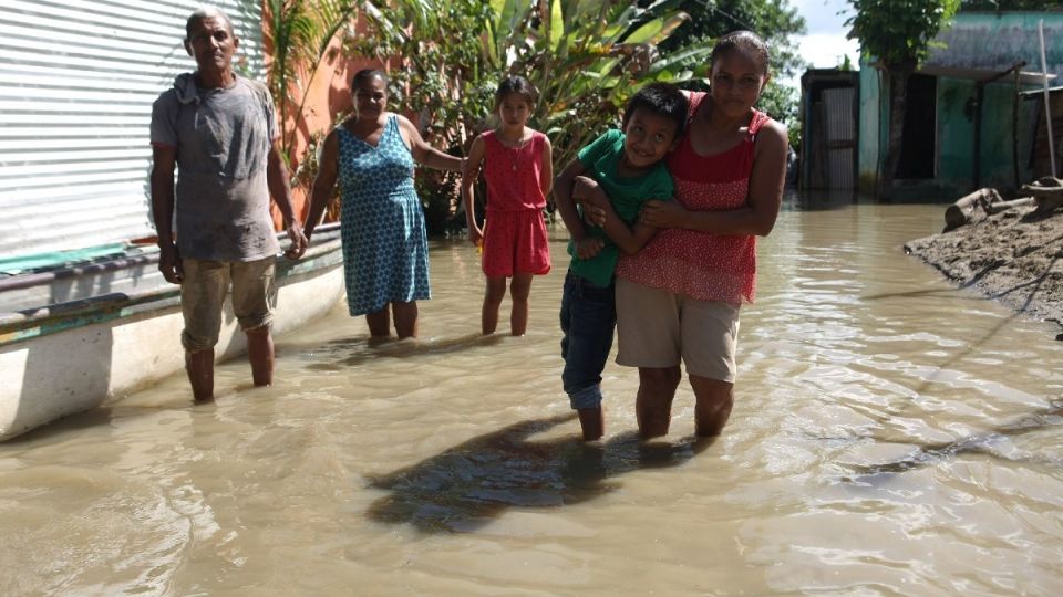 Durante el fin de semana se reportaron inundaciones en el municipio de Nacajuca, Tabasco, donde varias familias tuvieron que ser desalojadas. Foto: Cuartoscuro