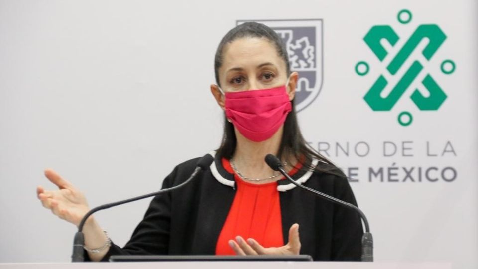 Claudia Sheinbaum informó que mañana sostendrá una reunión con personal de Pfizer, ya que también desarrollan una vacuna contra el Covid-19. Foto: Cuartoscuro