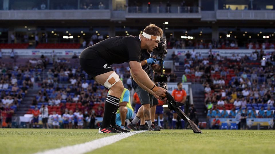 La selección de rugby de Nueva Zelanda rindió homenaje a Diego Maradona 
FOTO: Twitter