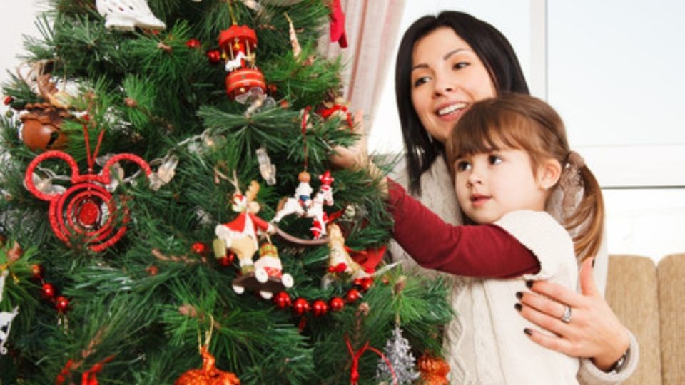 Adelantarse para poner los adornos navideños es un síntoma de felicidad. Foto: Especial