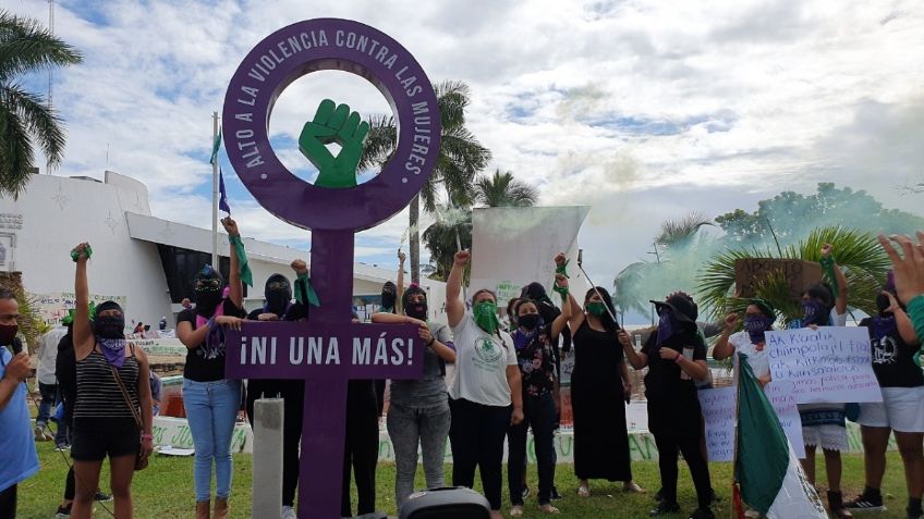 Deministas invaden sede legislativa de Chetumal, en Quintana Roo