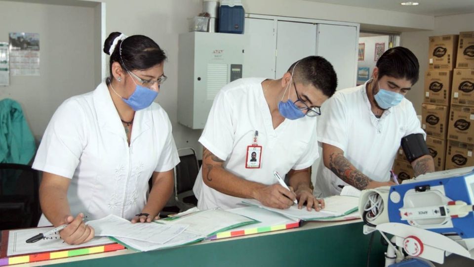 La Secretaría de Salud dio a conocer anoche los números de los folios de las médicas y médicos seleccionados para acceder a una de las 27 especialidades médicas del Sistema Nacional de Salud. Foto: Especial