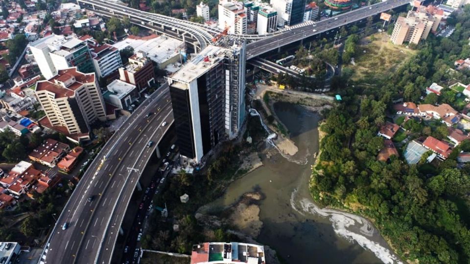 APUNTE. La institución bancaria informó que no tiene ninguna injerencia en este inmueble. Foto: Cuartoscuro