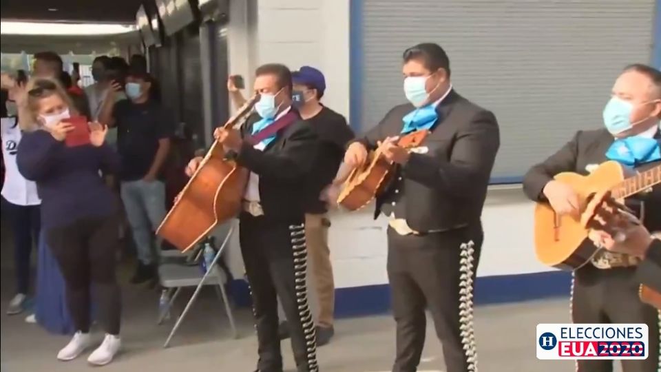 Los músicos hicieron esta labor para llamar la atención de los votantes. Foto: Archivo/ Reuters