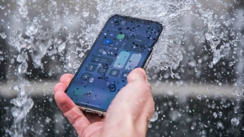 ¿Qué pasó? Italia multa a Apple por “mentir” sobre la resistencia al agua de los iPhone