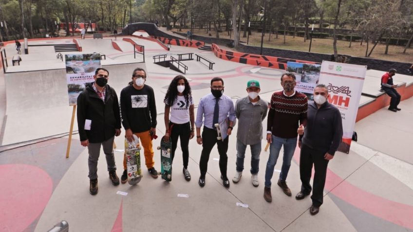 Víctor Hugo reinauguró el Skate Park de Parque Lira en la Miguel Hidalgo